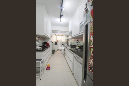 Apartamento à venda com 120m², 3 quartos e 2 vagasCozinha