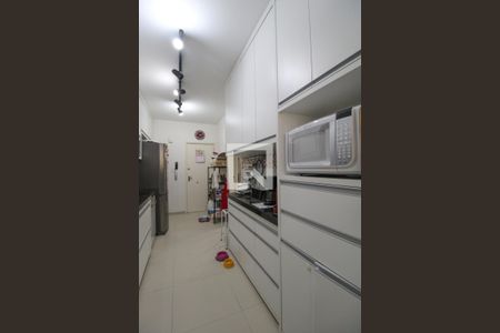 Apartamento à venda com 120m², 3 quartos e 2 vagasCozinha