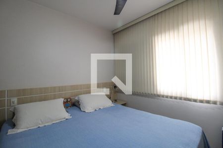 Apartamento à venda com 120m², 3 quartos e 2 vagasQuarto 4