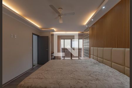 Apartamento à venda com 215m², 3 quartos e 2 vagasSuíte 2