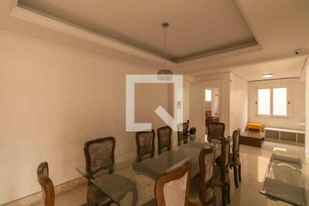 Casa à venda com 1000m², 5 quartos e 4 vagas Casa à venda com 1000m², 5 quartos e 4 vagasCopa