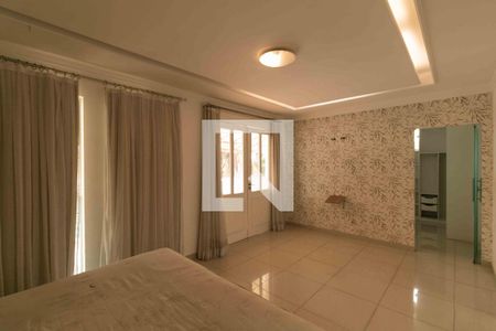 Casa à venda com 1000m², 5 quartos e 4 vagas Casa à venda com 1000m², 5 quartos e 4 vagasSuite 1