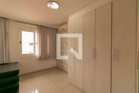 Casa à venda com 1000m², 5 quartos e 4 vagas Casa à venda com 1000m², 5 quartos e 4 vagasQuarto 1