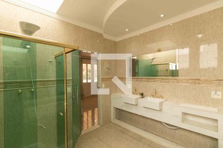 Casa à venda com 1000m², 5 quartos e 4 vagas Casa à venda com 1000m², 5 quartos e 4 vagasBanheiro da Suíte 1