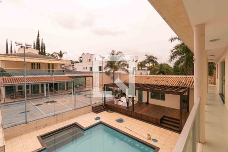 Casa à venda com 1000m², 5 quartos e 4 vagas Casa à venda com 1000m², 5 quartos e 4 vagasVaranda Suite 2 e 3