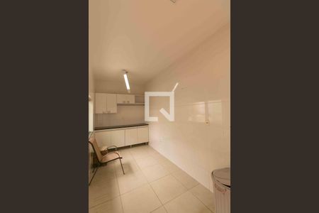 Casa à venda com 1000m², 5 quartos e 4 vagas Casa à venda com 1000m², 5 quartos e 4 vagasÁrea de Serviço