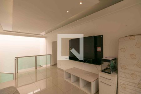 Casa à venda com 1000m², 5 quartos e 4 vagas Casa à venda com 1000m², 5 quartos e 4 vagasSala 2
