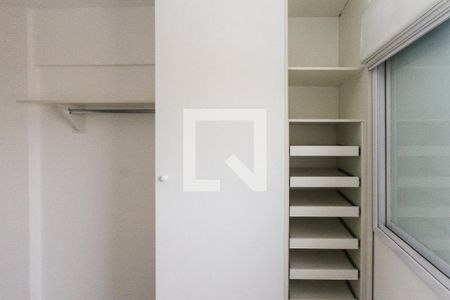 Apartamento à venda com 110m², 3 quartos e 2 vagasQuarto 02
