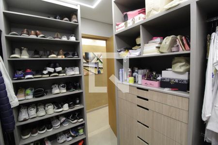 Casa de condomínio para alugar com 102m², 3 quartos e 2 vagasCloset