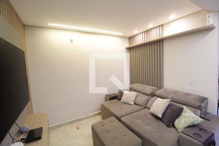 Casa de condomínio para alugar com 102m², 3 quartos e 2 vagasSala