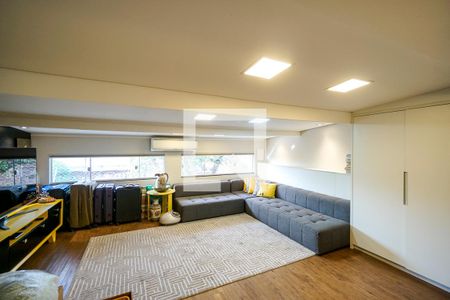 Casa de condomínio à venda com 165m², 3 quartos e 2 vagasSótão