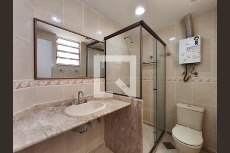 Apartamento para alugar com 90m², 3 quartos e sem vaga Apartamento para alugar com 90m², 3 quartos e sem vagaBanheiro Corredor