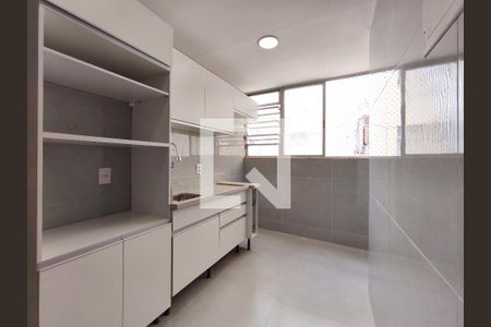 Apartamento para alugar com 90m², 3 quartos e sem vaga Apartamento para alugar com 90m², 3 quartos e sem vagaCozinha