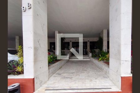 Apartamento para alugar com 90m², 3 quartos e sem vaga Apartamento para alugar com 90m², 3 quartos e sem vagaFachada e portaria