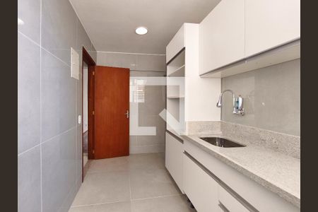 Apartamento para alugar com 90m², 3 quartos e sem vaga Apartamento para alugar com 90m², 3 quartos e sem vagaCozinha