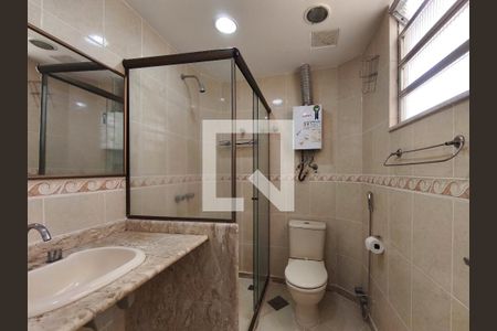 Apartamento para alugar com 90m², 3 quartos e sem vaga Apartamento para alugar com 90m², 3 quartos e sem vagaBanheiro Corredor
