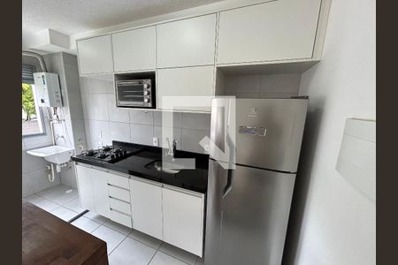 Cozinha de apartamento para alugar com 1 quarto, 30m² em Várzea da Barra Funda, São Paulo