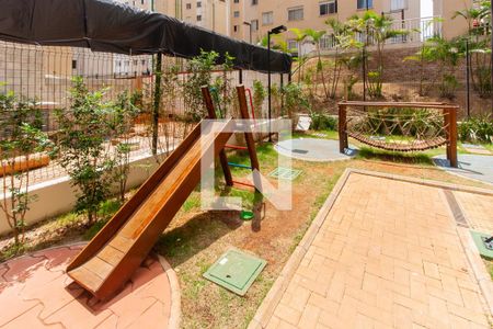 Apartamento para alugar com 32m², 2 quartos e sem vagaÁrea comum - Playground