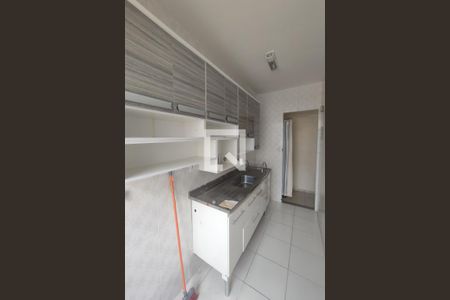 Apartamento à venda com 61m², 2 quartos e 1 vaga Apartamento à venda com 61m², 2 quartos e 1 vagaCozinha