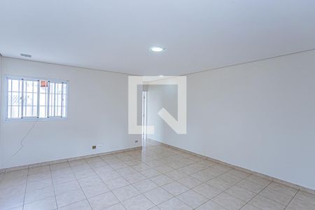 Sala de casa para alugar com 2 quartos, 150m² em Parque Maria Domitila, São Paulo