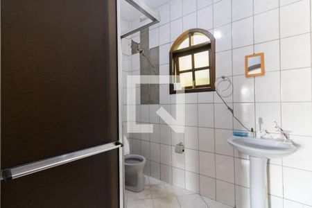 Casa à venda com 175m², 3 quartos e 5 vagasBanheiro da Suíte