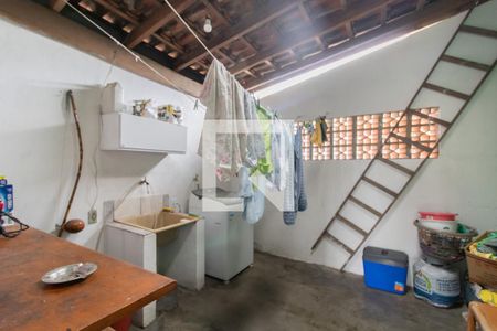 Casa à venda com 175m², 3 quartos e 5 vagasArea de Serviço