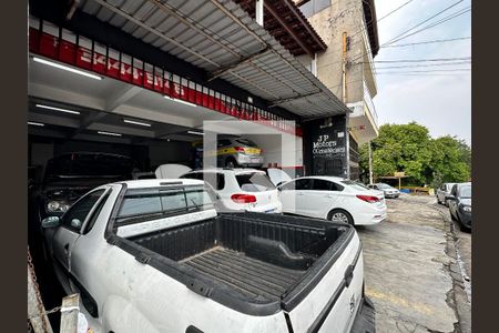 Casa à venda com 175m², 3 quartos e 5 vagasSalão Comercial