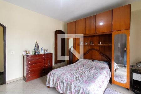 Casa à venda com 175m², 3 quartos e 5 vagasSuíte