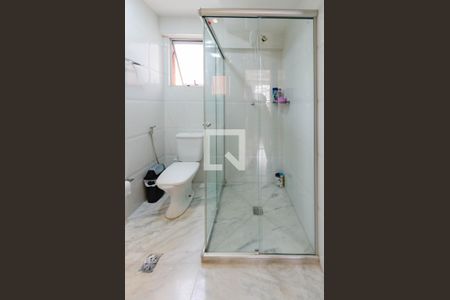 Apartamento à venda com 95m², 3 quartos e 3 vagas Apartamento à venda com 95m², 3 quartos e 3 vagasBanheiro