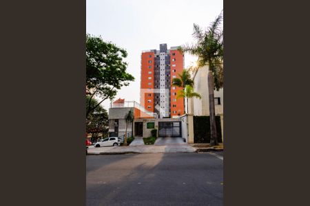 Apartamento à venda com 95m², 3 quartos e 3 vagas Apartamento à venda com 95m², 3 quartos e 3 vagasFachada