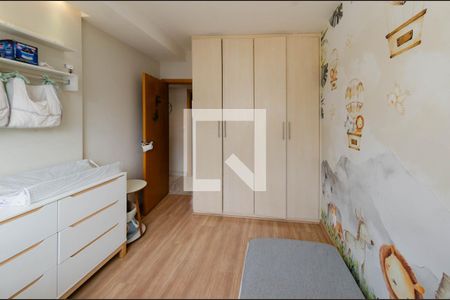 Apartamento à venda com 95m², 3 quartos e 3 vagas Apartamento à venda com 95m², 3 quartos e 3 vagasQuarto 2