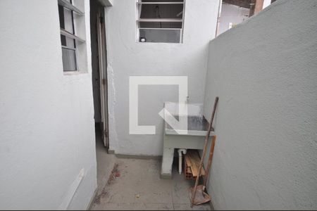 Casa para alugar com 40m², 1 quarto e sem vagaÁrea de Serviço