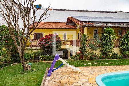 Casa à venda com 313m², 4 quartos e 3 vagas Casa à venda com 313m², 4 quartos e 3 vagasJardim