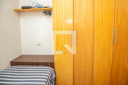 Casa à venda com 313m², 4 quartos e 3 vagas Casa à venda com 313m², 4 quartos e 3 vagasQuarto 3