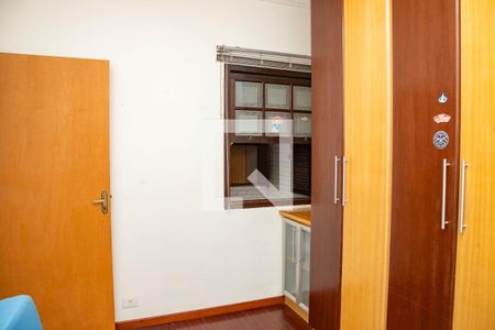 Casa à venda com 313m², 4 quartos e 3 vagas Casa à venda com 313m², 4 quartos e 3 vagasQuarto 2