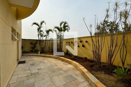 Apartamento à venda com 66m², 2 quartos e 1 vagaÁrea comum