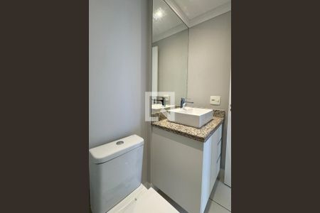 Apartamento à venda com 66m², 2 quartos e 1 vagaBanheiro Corredor