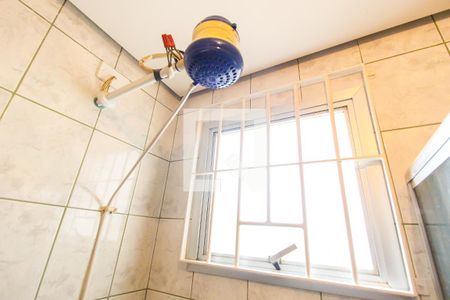 Apartamento à venda com 60m², 2 quartos e 1 vaga Apartamento à venda com 60m², 2 quartos e 1 vagaBanheiro