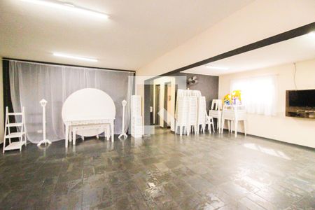 Apartamento à venda com 60m², 2 quartos e 1 vaga Apartamento à venda com 60m², 2 quartos e 1 vagaSalão de festas
