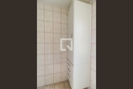 Apartamento à venda com 60m², 2 quartos e 1 vaga Apartamento à venda com 60m², 2 quartos e 1 vagaÁrea de Serviço