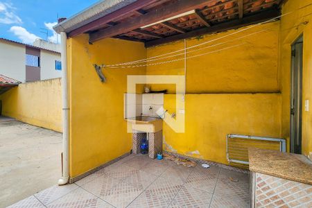 Casa à venda com 160m², 2 quartos e 2 vagasÁrea de Serviço 