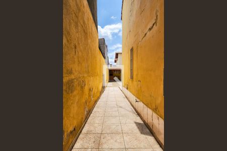 Casa à venda com 160m², 2 quartos e 2 vagasCorredor