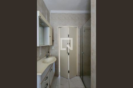 Casa à venda com 160m², 2 quartos e 2 vagasBanheiro 