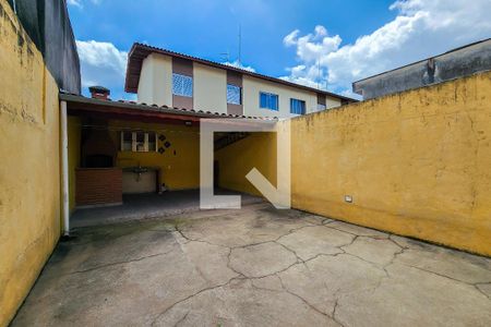 Casa à venda com 160m², 2 quartos e 2 vagasQuintal 