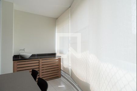 Apartamento para alugar com 39m², 1 quarto e 1 vagaVaranda
