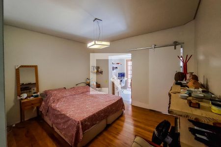 Casa à venda com 150m², 3 quartos e sem vaga Casa à venda com 150m², 3 quartos e sem vagaQuarto 2 - suite