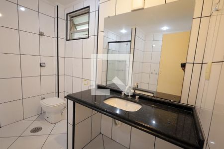 Apartamento à venda com 250m², 3 quartos e 1 vagaBanheiro da Suíte