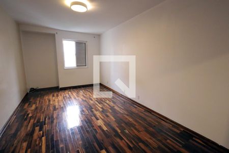 Apartamento à venda com 250m², 3 quartos e 1 vagaSuite 