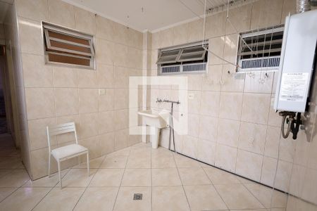 Apartamento à venda com 250m², 3 quartos e 1 vagaÁrea de Serviço