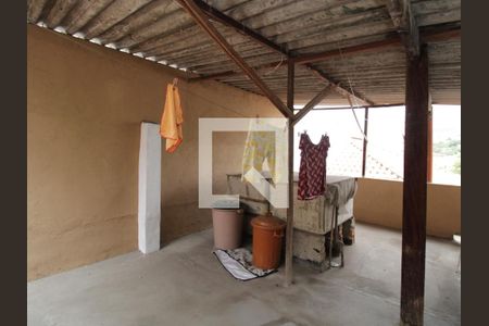 Casa à venda com 115m², 2 quartos e 1 vagaTerraço